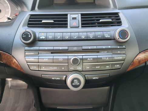 Used 2011 Honda Accord EX image 27