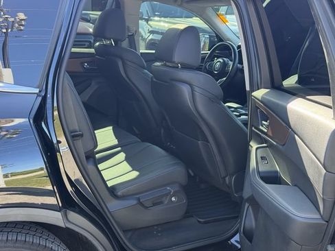 Used 2022 Acura MDX SH-AWD image 32