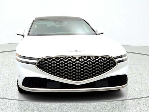 Used 2025 Genesis G90 3.5T AWD/4WD image 2