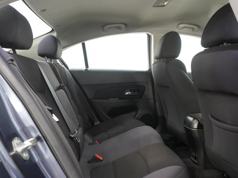 Used 2014 Chevrolet Cruze LT image 11