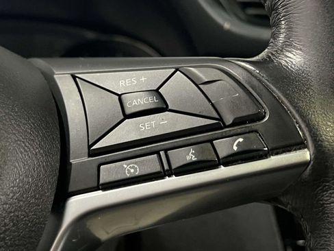 Used 2019 Nissan Rogue Sport SV w/ All-Weather Package image 22