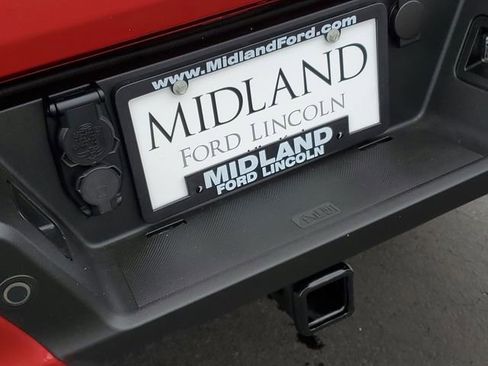 Certified 2021 Ford F150 XLT w/ Equipment Group 302A High image 9