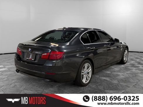 Used 2011 BMW 528i Sedan RWD image 3