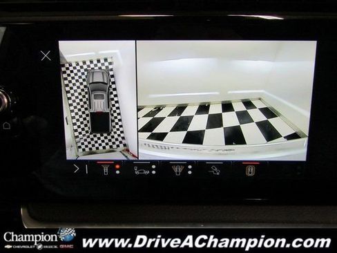 Certified 2025 GMC Sierra 1500 Denali image 8