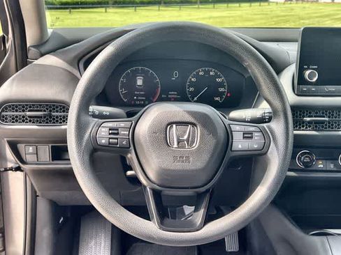 Used 2024 Honda HR-V LX image 17