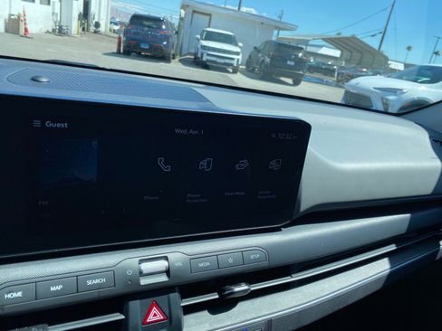 Used 2025 Kia K4 LXS image 20