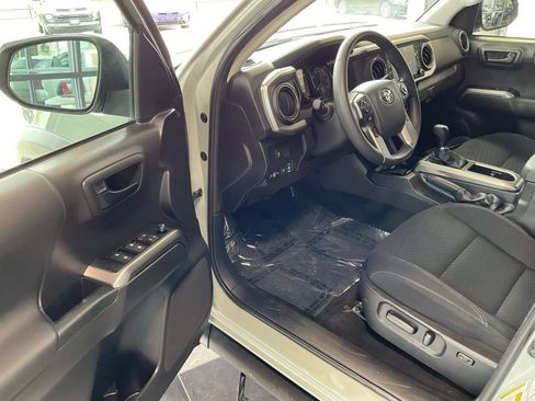 Certified 2023 Toyota Tacoma 4x4 Double Cab w/ Trail Edition image 10