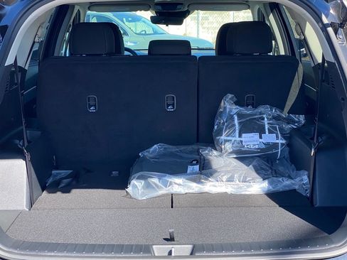 New 2026 Kia Sorento LX FWD image 18