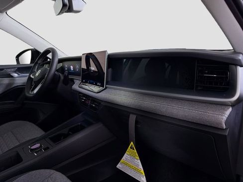 New 2026 Volkswagen Tiguan S image 27