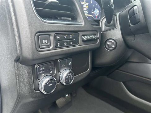 Used 2024 GMC Yukon AT4 w/ Technology Package image 24