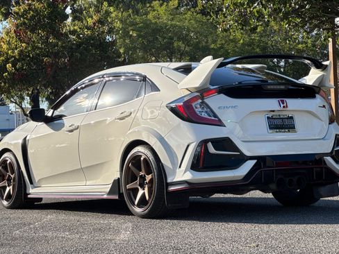 Used 2021 Honda Civic Type R image 6