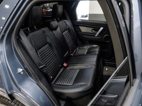 Used 2025 Land Rover Discovery Sport Dynamic SE AWD/4WD image 37