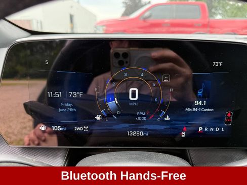Used 2025 Chevrolet Equinox LT w/ Safety and Technology Package AWD/4WD image 15