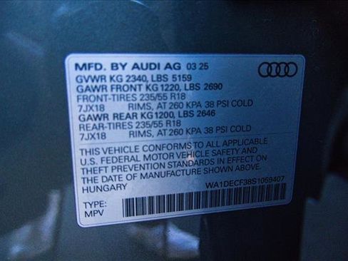 Used 2025 Audi Q3 2.0T Premium image 27