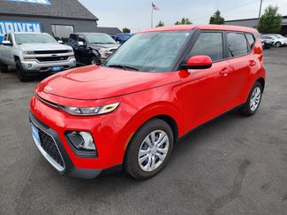 Used 2022 Kia Soul LX image 1
