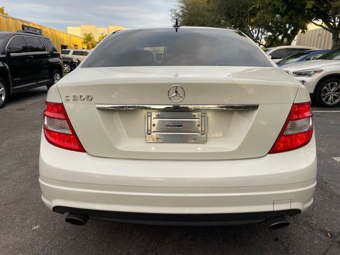 Used 2010 Mercedes-Benz C 300 Sedan image 10