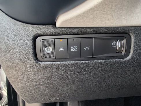 New 2026 Chevrolet Equinox EV LT AWD/4WD image 17
