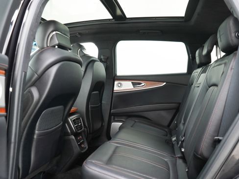 Used 2019 Lincoln Nautilus Black Label AWD/4WD image 21