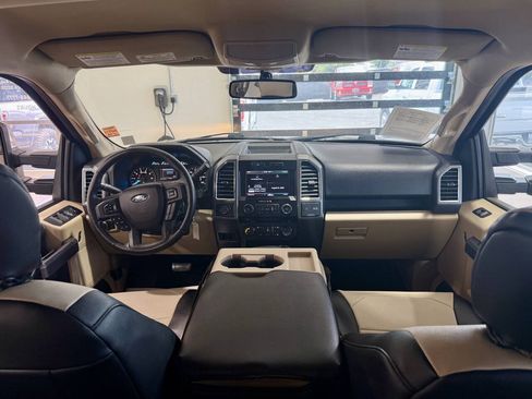 Used 2015 Ford F150 XLT w/ Equipment Group 302A Luxury RWD image 14