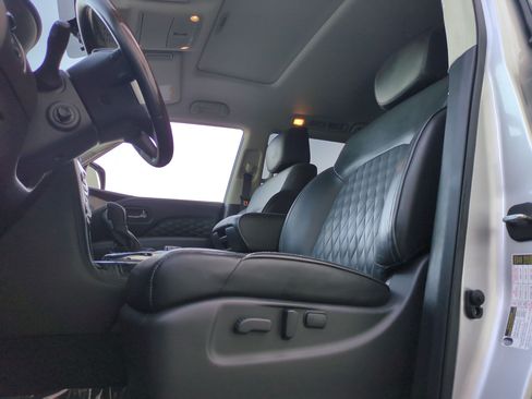 Used 2019 INFINITI QX80 Luxe w/ Proactive Package AWD/4WD image 16