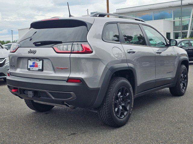 Used 2022 Jeep Cherokee Trailhawk w/ Premium Leather Package AWD/4WD image 3