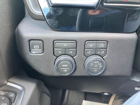 New 2026 Chevrolet Silverado 2500 LT w/ All Star Edition image 10