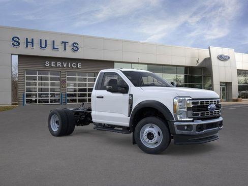 New 2026 Ford F450 XL w/ XL Chrome Package image 7