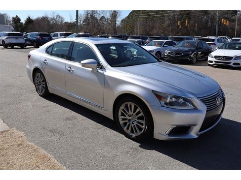 Used 2013 Lexus LS 460 AWD image 7