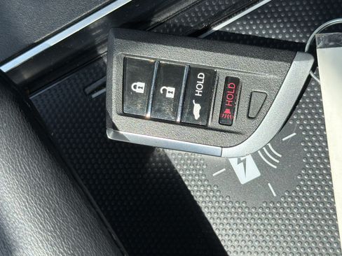 Certified 2024 Acura MDX FWD w/ Technology Package image 37