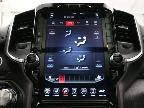 Used 2021 RAM 1500 Laramie image 35