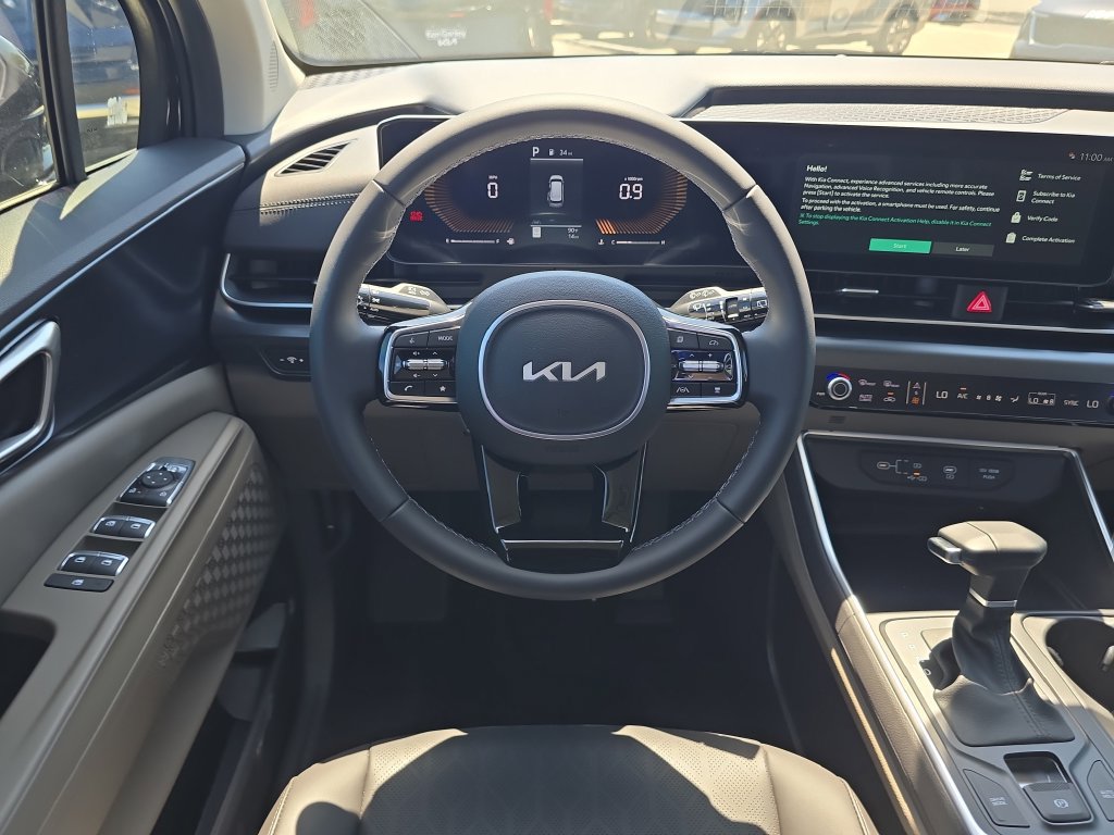 New 2026 Kia Carnival FWD image 13
