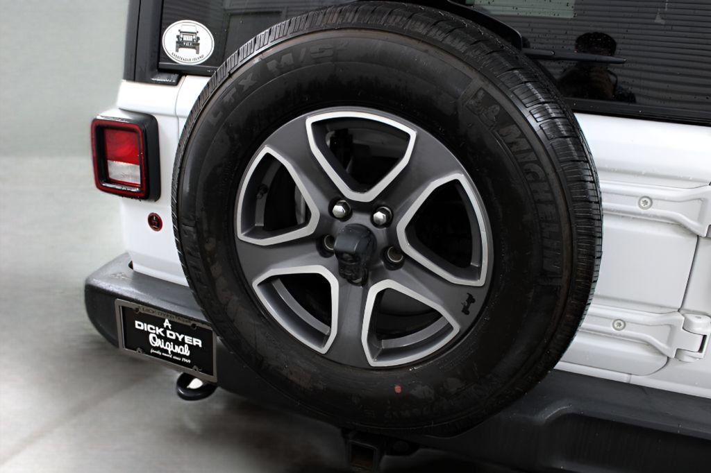 Used 2022 Jeep Wrangler Unlimited Sport AWD/4WD image 42