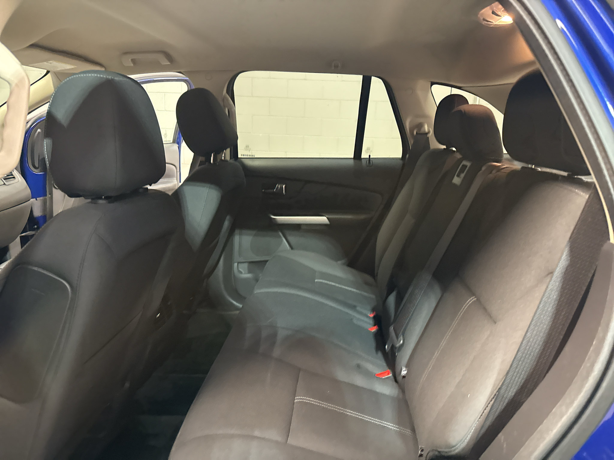 Used 2013 Ford Edge SE FWD image 29
