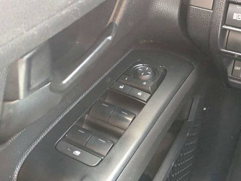 Used 2024 Toyota Tacoma SR5 RWD image 19