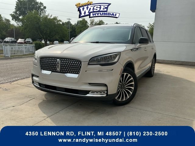 Used 2020 Lincoln Aviator Reserve w/ Elements Package Plus AWD/4WD image 6