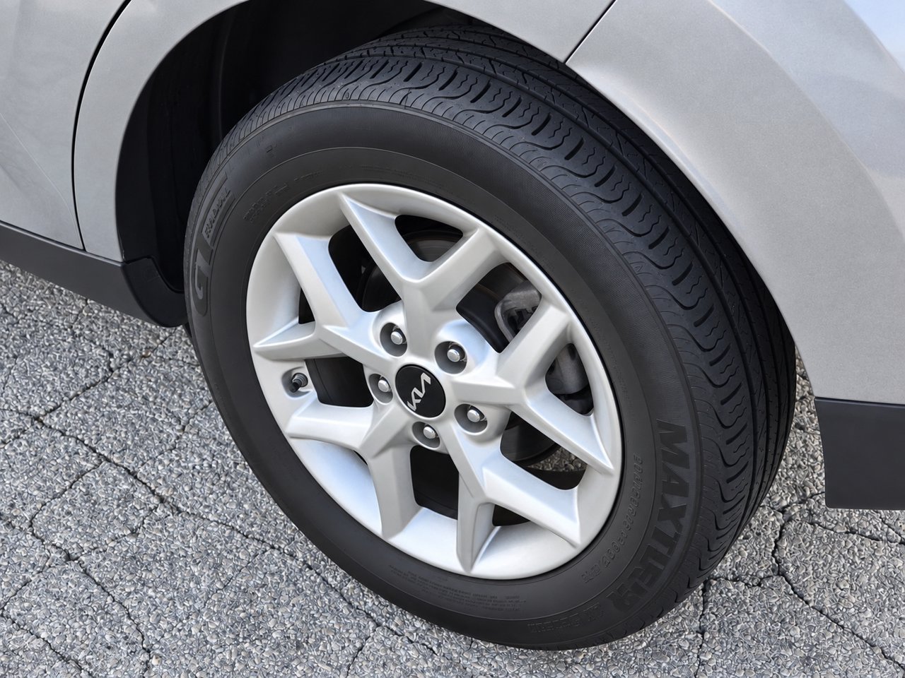 Used 2023 Kia Soul LX w/ LX Technology Package FWD image 11