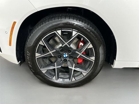New 2026 BMW X3 xDrive30 w/ M Sport Package image 32