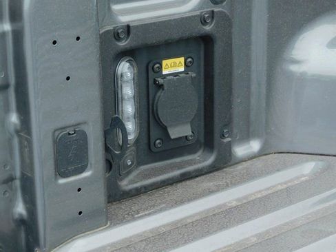 Used 2023 Ford Maverick XLT w/ Equipment Group 300A Standard image 13