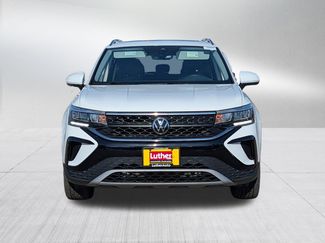 Certified 2023 Volkswagen Taos SE w/ Panoramic Sunroof Package video 2