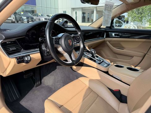 Used 2020 Porsche Panamera 4 AWD/4WD image 12