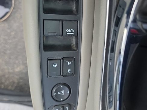 Used 2019 Honda HR-V EX-L image 13