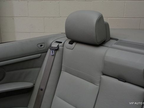 Used 2007 BMW 335i Convertible image 23