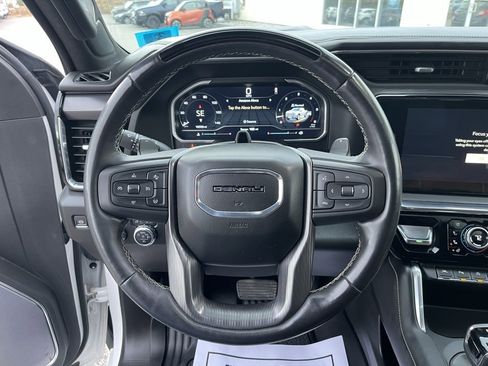 Used 2023 GMC Sierra 1500 Denali Ultimate image 35