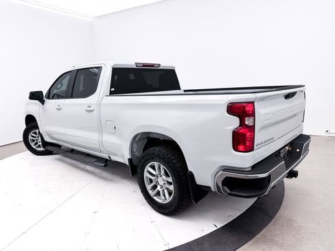 Used 2024 Chevrolet Silverado 1500 LT image 2