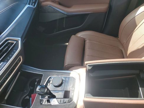 Used 2019 BMW X5 xDrive40i w/ Luxury Seating Package image 25