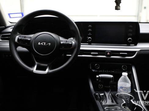 Used 2023 Kia K5 LXS FWD image 8