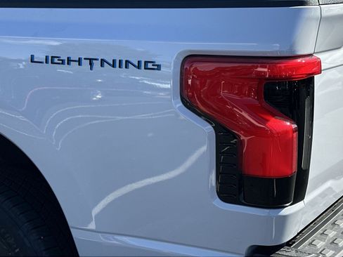 New 2025 Ford F150 Lightning Flash image 36
