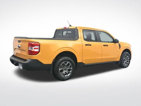 Used 2023 Ford Maverick XLT image 6