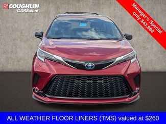 Used 2024 Toyota Sienna XSE AWD/4WD video 2