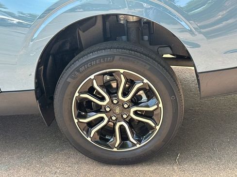 Certified 2023 Ford Maverick Lariat FWD image 23